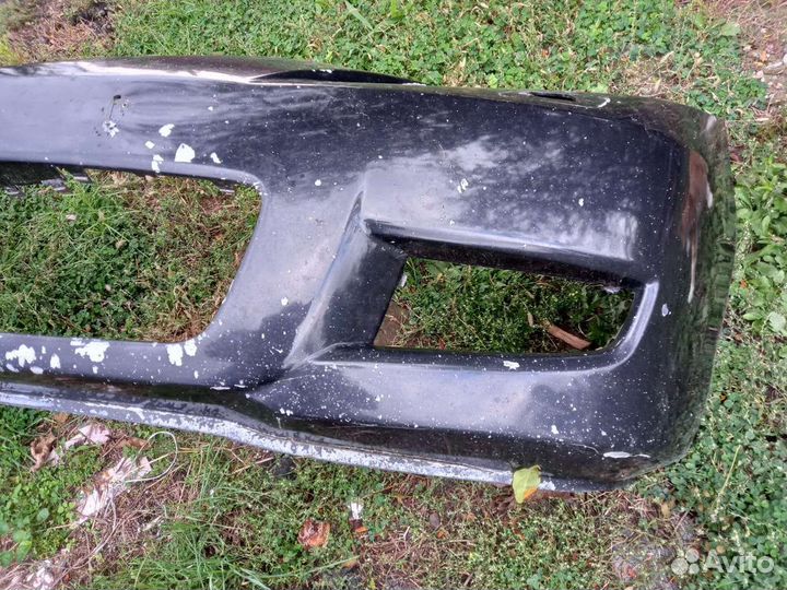 Бампер на Мазда 3