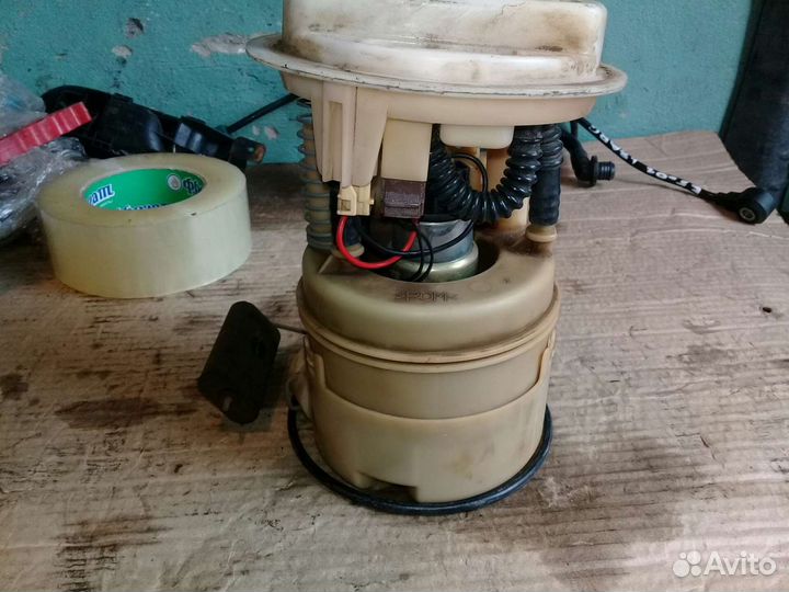 Бензонасос Renault Logan