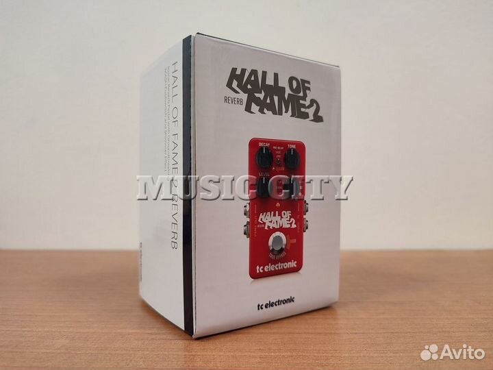 TC Electronic Hall Of Fame 2 Reverb педаль