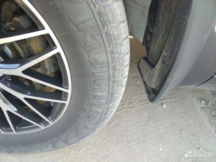 Kumho Solus KL21 235/65 R17