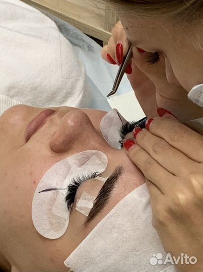 Наращивание ресниц (классика, 2D, 3-20D объемов)