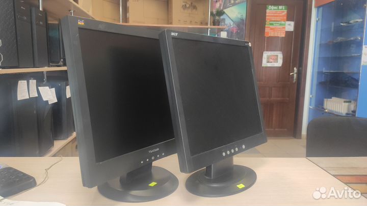 Мониторы ЖК 17'