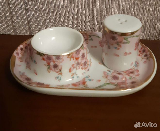 Тарелка под яйцо