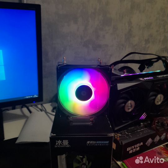 Кулер для процессора на 2/4/6 тепловых трубок RGB