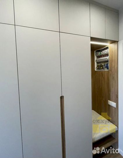 Шкаф купе с зеркалом