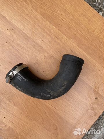 Патрубок интеркулера audi 5q0145834