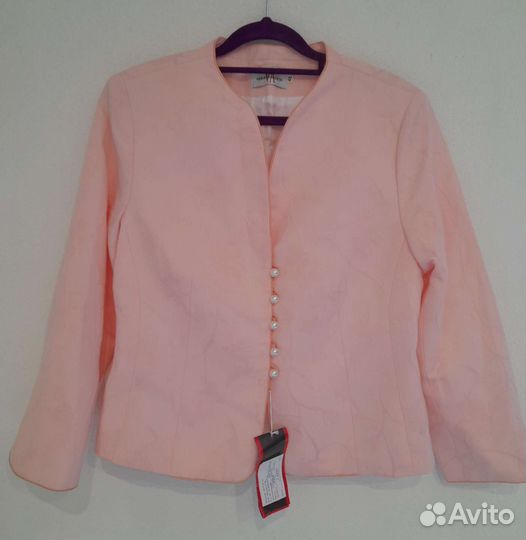 Костюм женский р.42