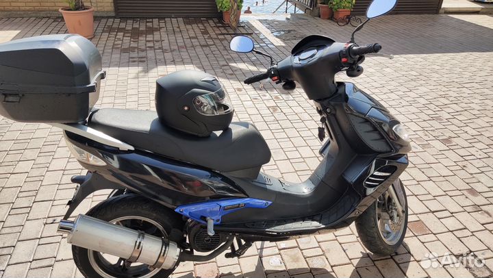 Скутер Nexus Splash 4-х тактный, 150 см