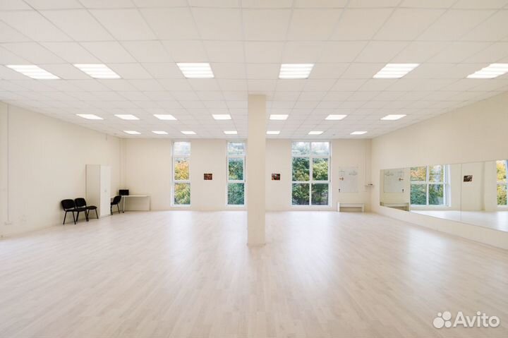 Танцевальный, спортивный зал, 140 кв. м