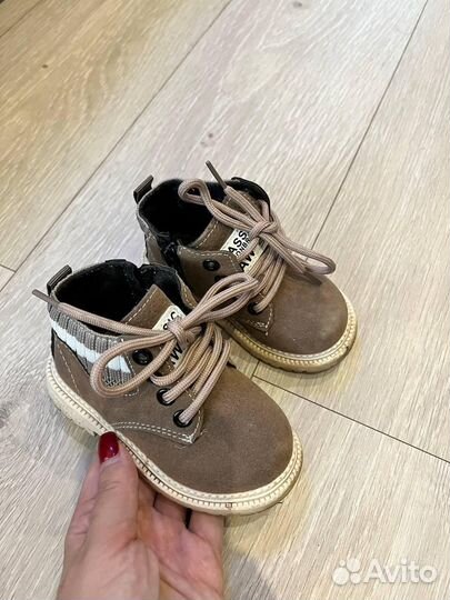 Ботинки демисезонные детские 21 размер