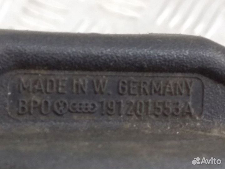 Пробка расширительного бачка Volkswagen Golf 1990