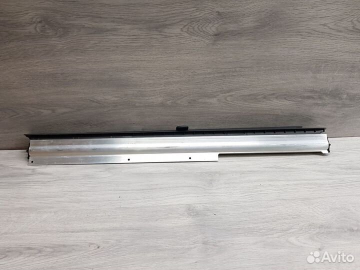 Шторка солнцезащитная задней левой двери Volkswage