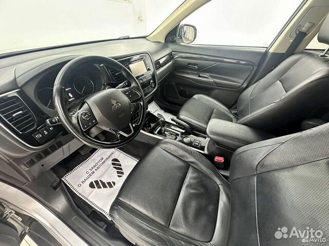 Mitsubishi Outlander 2.0 CVT, 2017, 164 409 км объявление продам