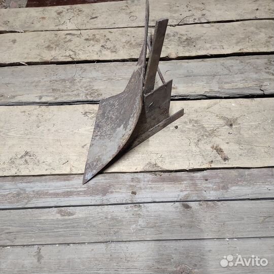 Для мотоблока или лебедки. Продам плуг и лемех