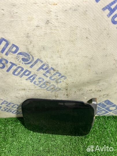 Лючок бензобака Chery Amulet (A15) лифтбэк 1.6