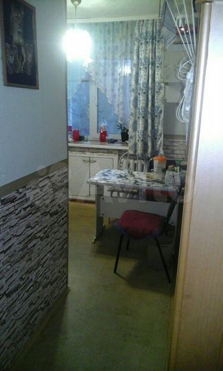 2-к. квартира, 43 м², 2/4 эт.