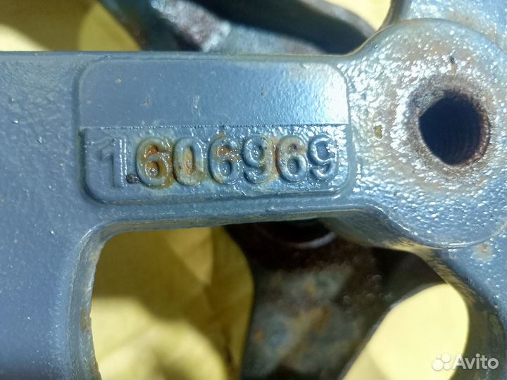 1606969 Кронштейн рессоры передней DAF XF 105