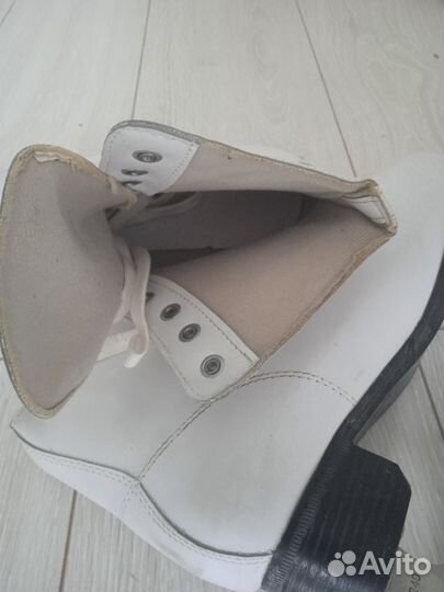 Коньки фигурные женские 39 раз