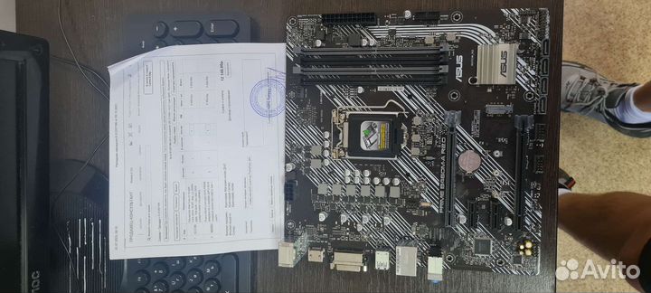 Материнская плата lga 1200 Asus H470