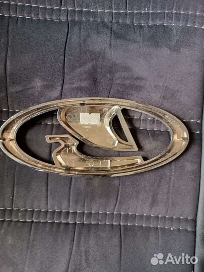 Значёк Лада