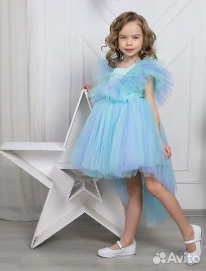 Нежные платья на выпускной