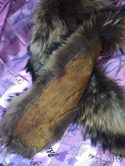 Воротник из енота