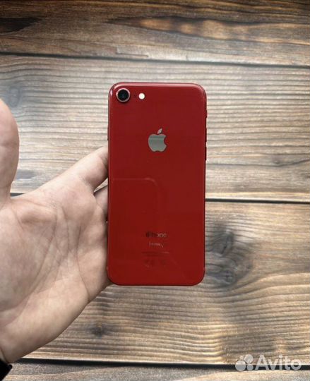 Телефон iPhone 8 64 gb