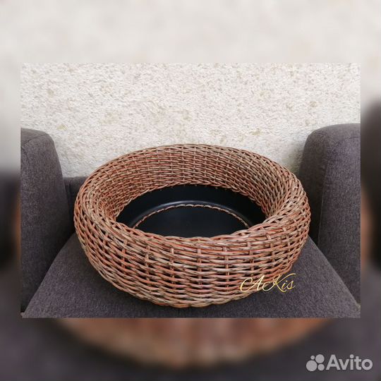 Лежанка для кошек и собак