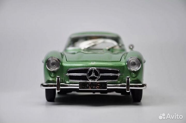 Mercedes-Benz 300SL 1954 игрушка/модель авто 1:24