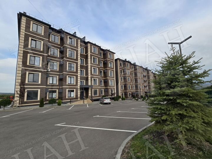 1-к. квартира, 38 м², 3/5 эт.