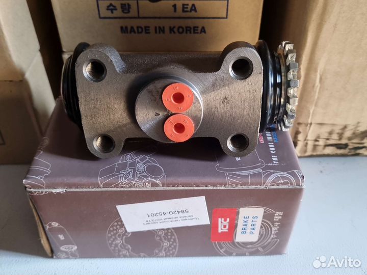 Цилиндр тормозной заднего колеса правый HD72 HD78