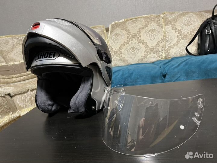Мотоциклетный шлем модуляр shoei
