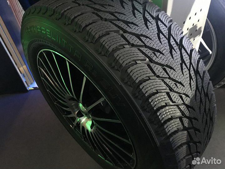 Nokian Tyres Hakkapeliitta R3 SUV 275/50 R20 113R