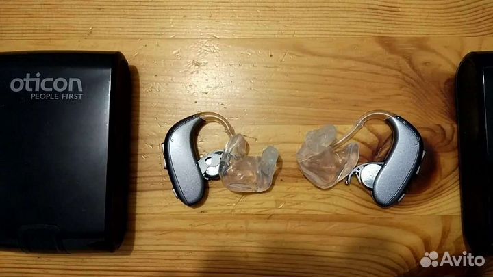 Слуховой аппарат oticon