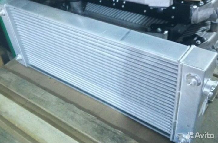 Hitachi EX400LC-5 Водяной радиатор