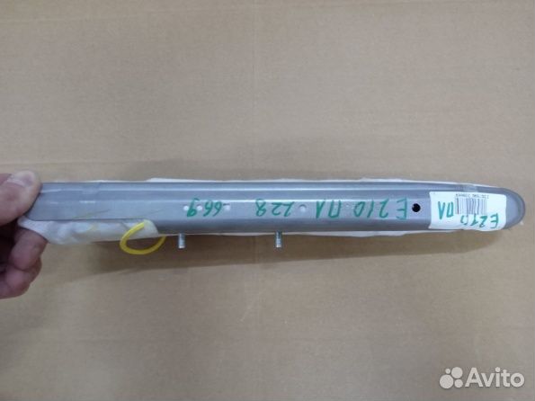 Подушка левая оригинал бу Toyota Corolla E210