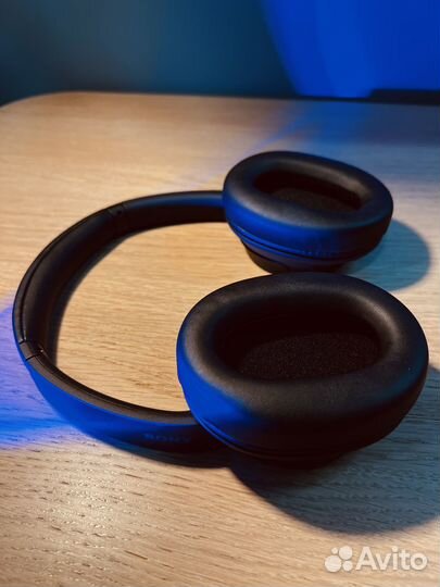 Наушники Sony WH-CH720N