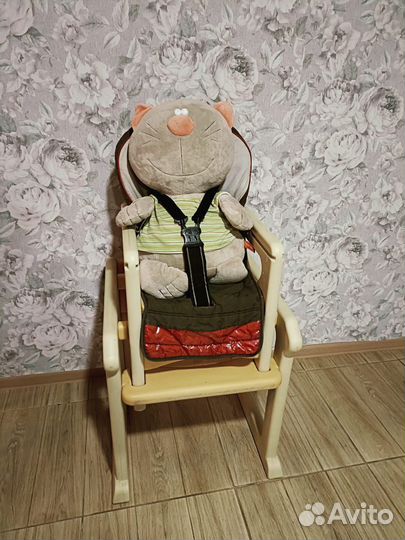 Стульчик для кормления франция