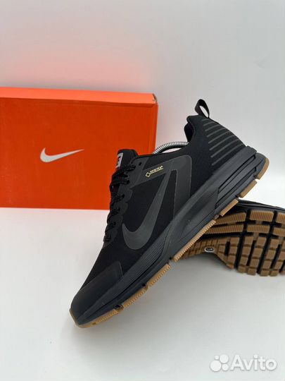 Кроссовки nike