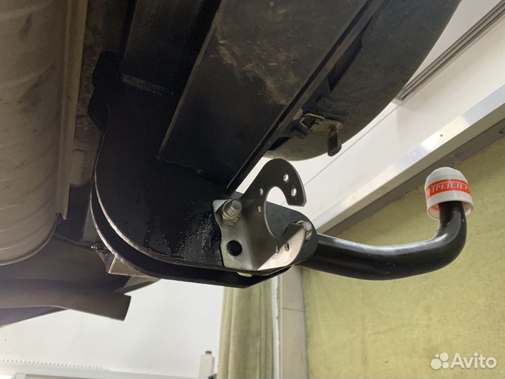 Фаркоп для Suzuki Grand Vitara 2005-2016