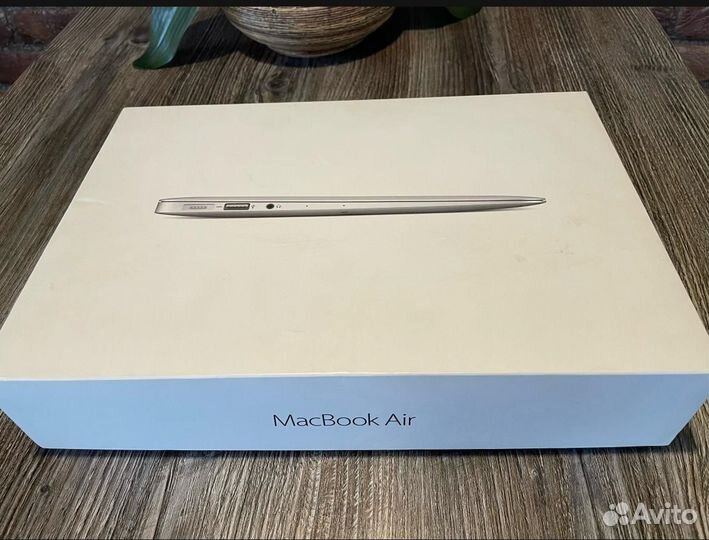 Apple MacBook Pro 11