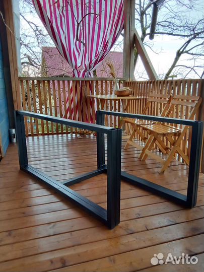 Подстолье для слэба