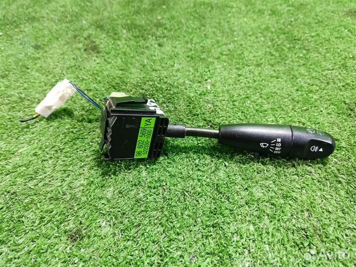 Подрулевой переключатель стеклоочистителя Chevrol