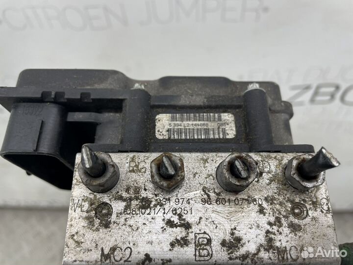 Блок ABS citroen berlingo B9 08