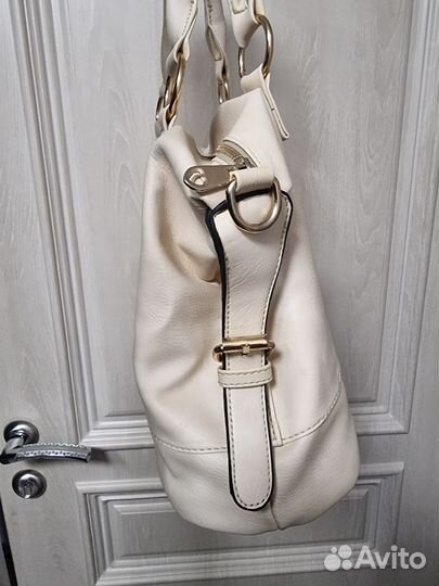 Сумка женская с ремешком через плечо