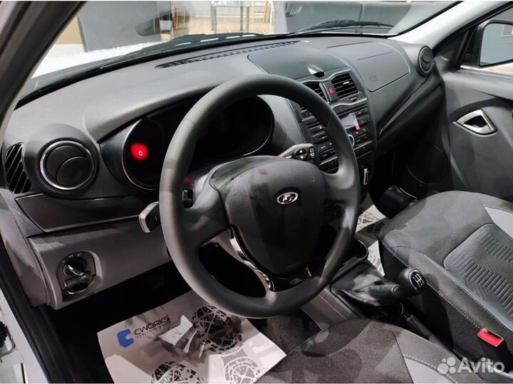 LADA Granta 1.6 МТ, 2023
