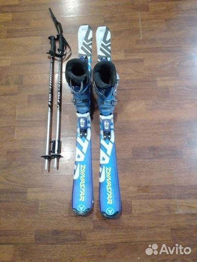 Горные лыжи и ботинки детские