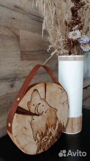 Деревянное панно