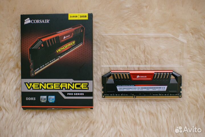 Corsair Vengeance Pro CMY16GX3M2A2133C11R (8гб)