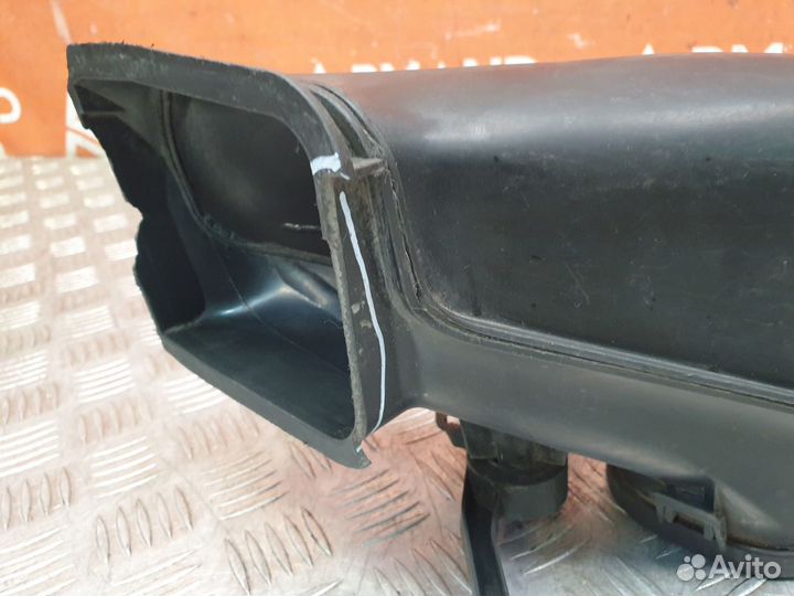 Воздуховод салонного фильтра правый Bmw 7 Series